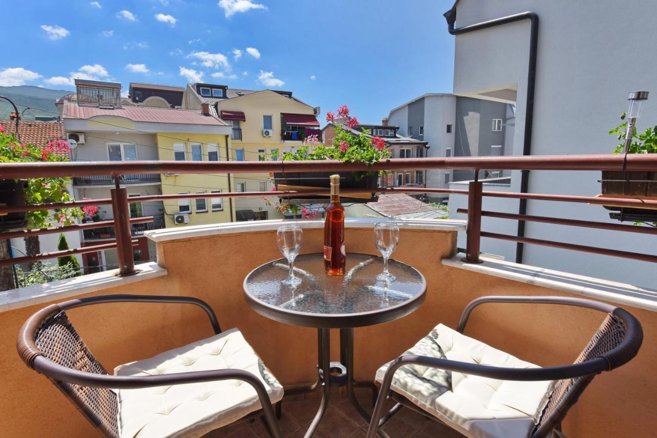 Si Apartments Ohrid With Free Parking 외부 사진